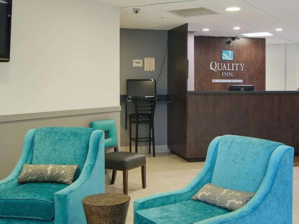 Quality Inn Seaside Buitenkant foto